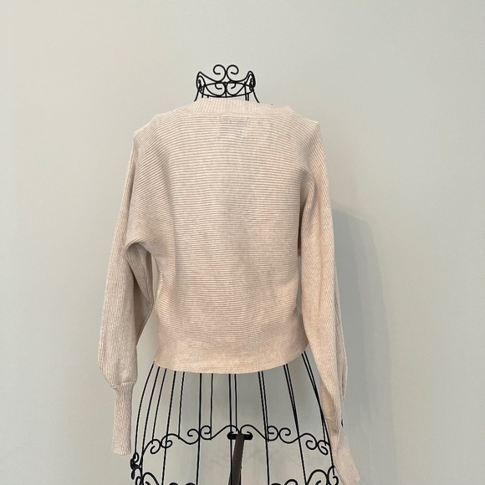 Pink Rose Sweater Small - Picture 2 of 9